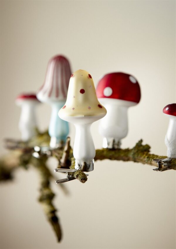 glazen kerstbal paddenstoel - Bungalow - Huiszwaluw